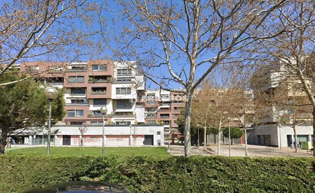 Local comercial en Venta en Cascajos - Piqueras