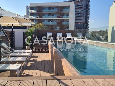 Apartament amb piscina en venda a Sant Martí
