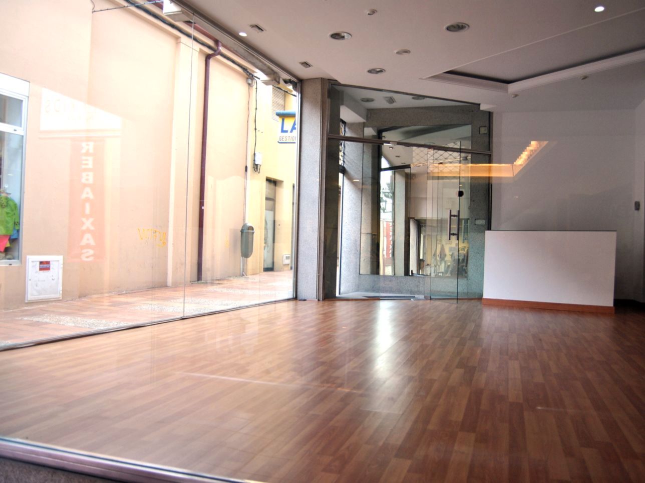 Local de alquiler en O Grove  