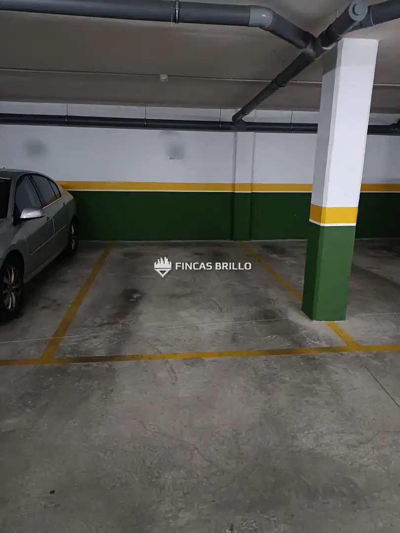 Parkplatz von Wohnung zum Verkauf in Cáceres mit Heizung, Terrasse und Abstellraum
