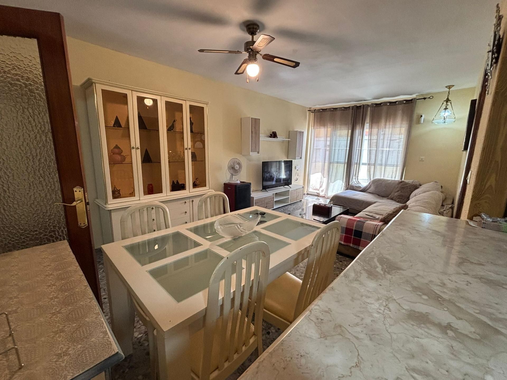 Comedor de Piso en venta en La Línea de la Concepción