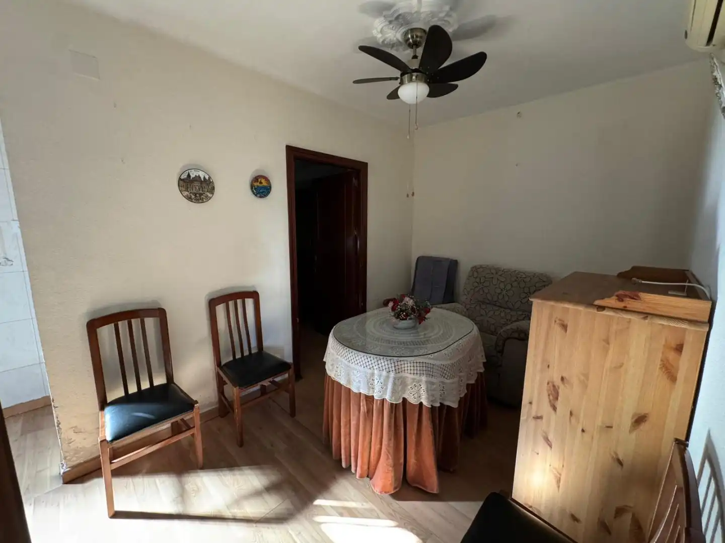 Dining room of Flat for sale in Sevilla