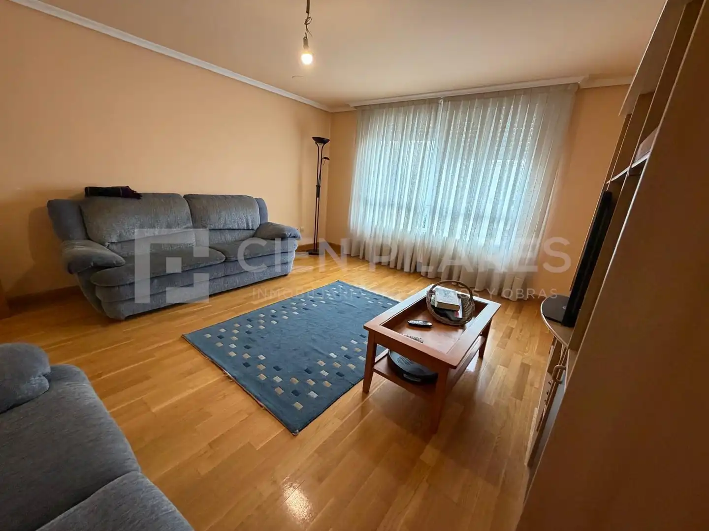 Sala d'estar de Pis en venda en Arnedo amb Calefacció, Terrassa i Moblat