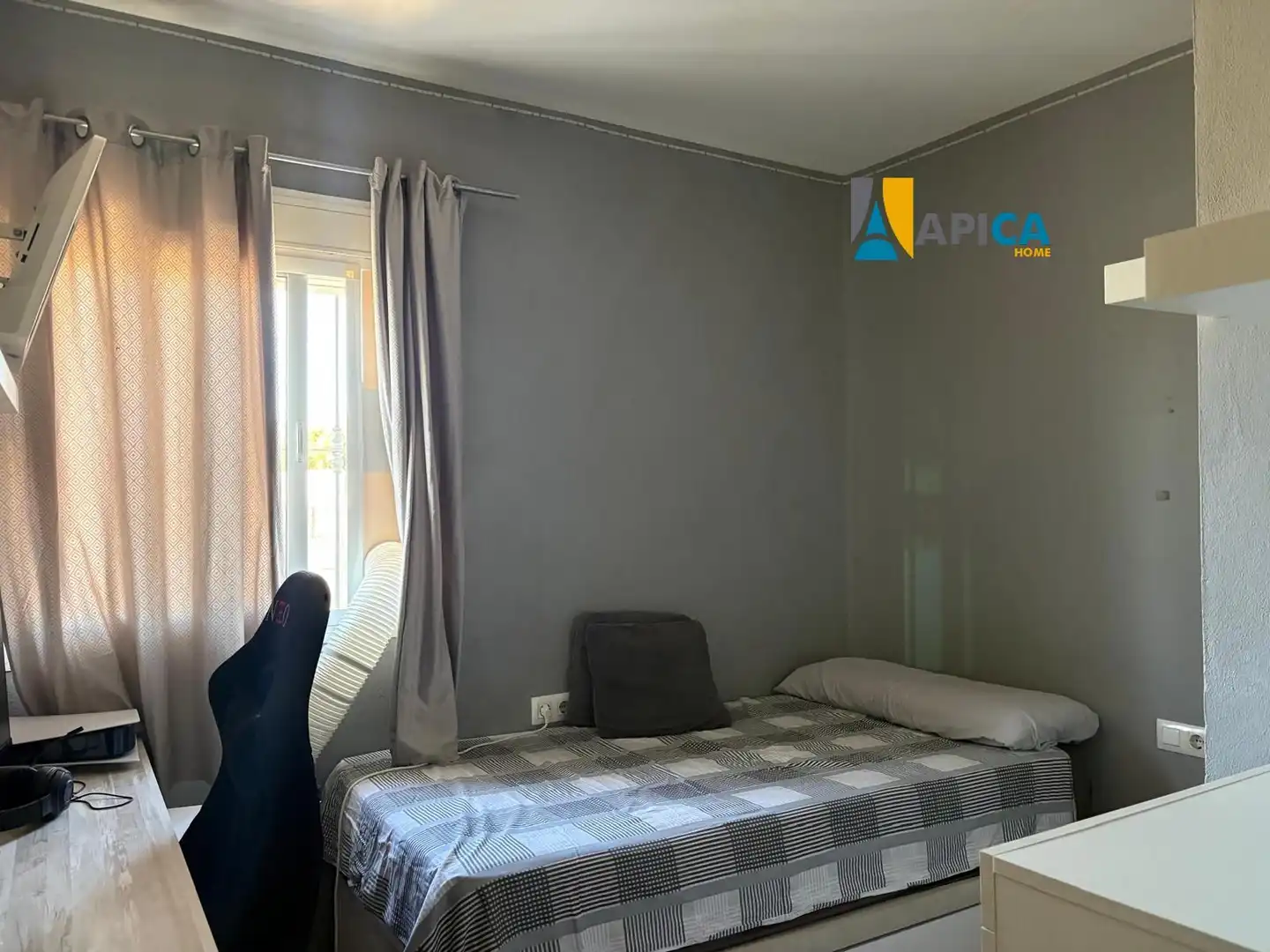 Bedroom of Houses for sale in Chiclana de la Frontera  with Air Conditioner, Terrace and Storage room