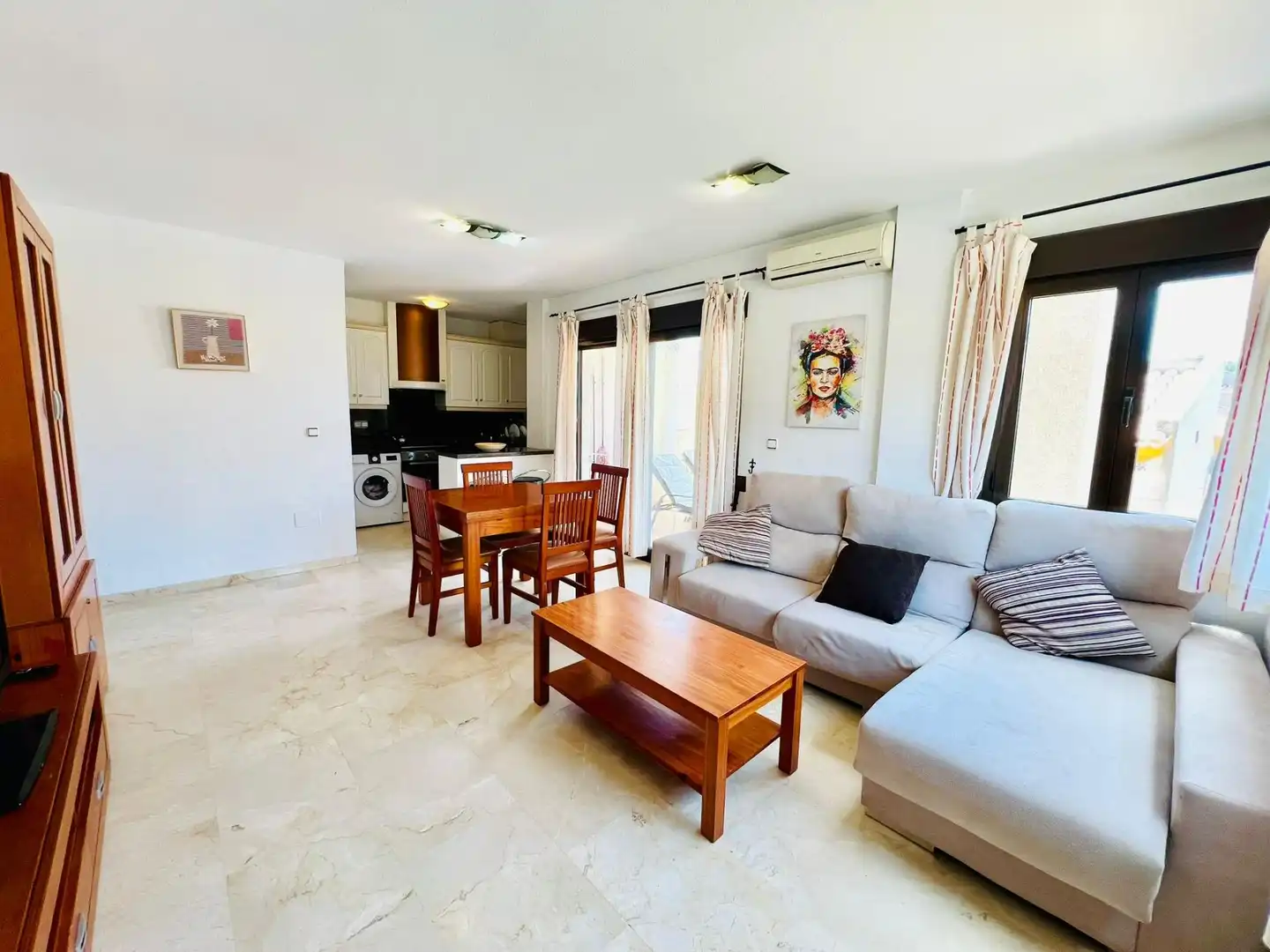 Apartamento con terraza en venta en Avenida de las Ramblas de Oleza, imagen 2