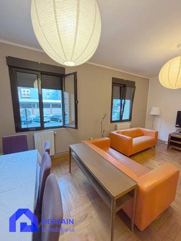 Piso en Alquiler en Oviedo - AVENIDA DE TORRELAVEGA en Fozaneldi - Tenderina