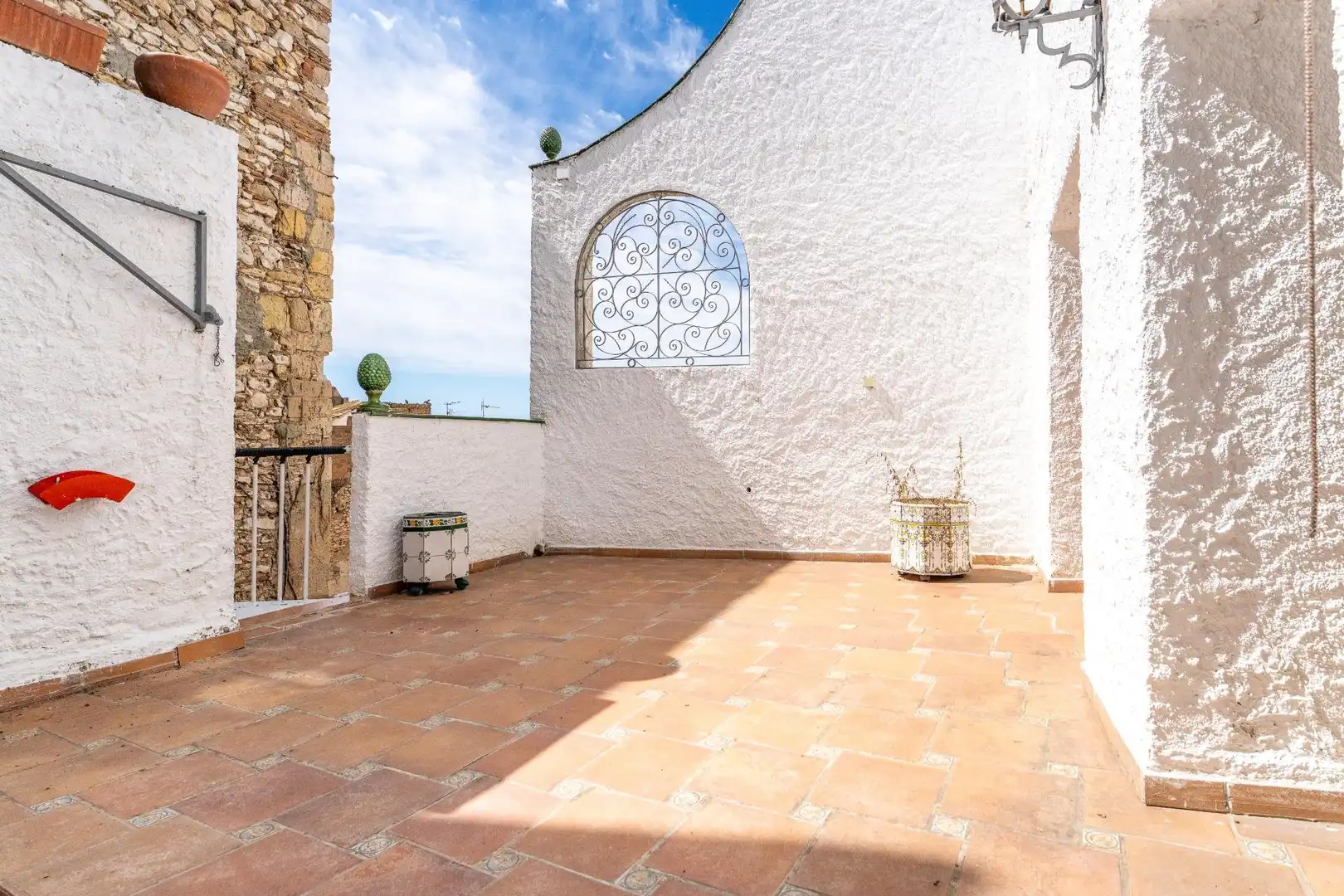 Casa con terraza en venta en Carrer de la Peixateria, imagen 4