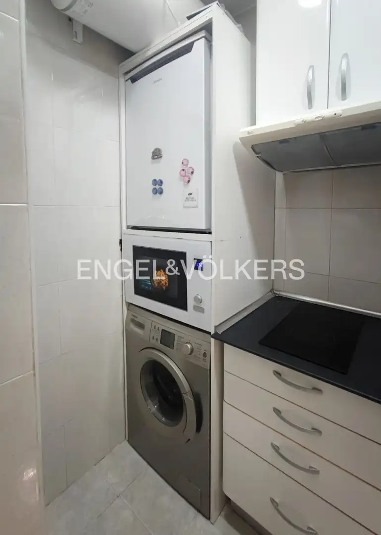 Cocina de Apartamento de alquiler en Madrid con Aire acondicionado, Calefacción y Terraza