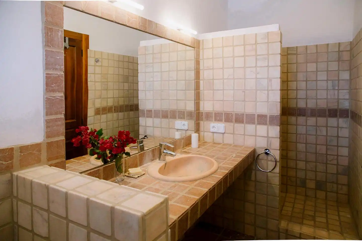 Baño de Casa o chalet en venta en Sant Josep de sa Talaia con Jardín privado, Terraza y Piscina