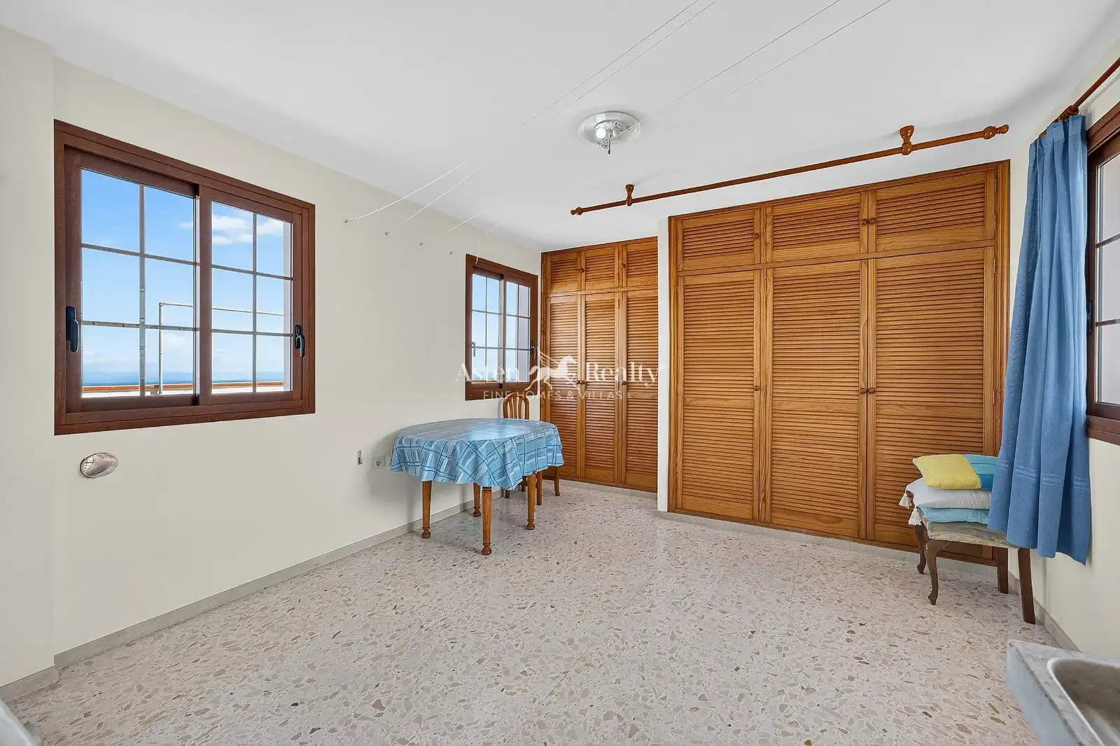 House for sale in Zumcal, imagen 9