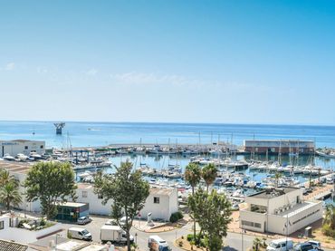 Apartament amb piscina de lloguer a SEVERO OCHOA 20