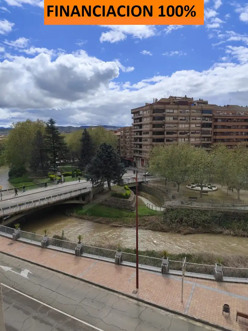 Vista exterior de Pis en venda en Calatayud amb Calefacció i Terrassa