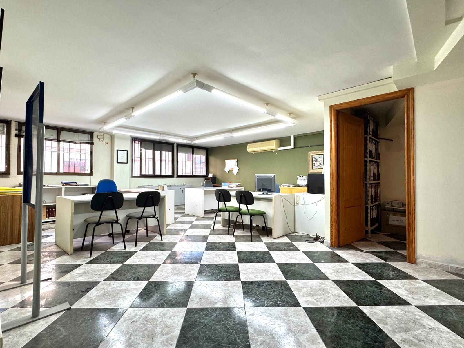 Office to rent in Castellón de la Plana / Castelló de la Plana  with Air Conditioner, Heating and Storage room