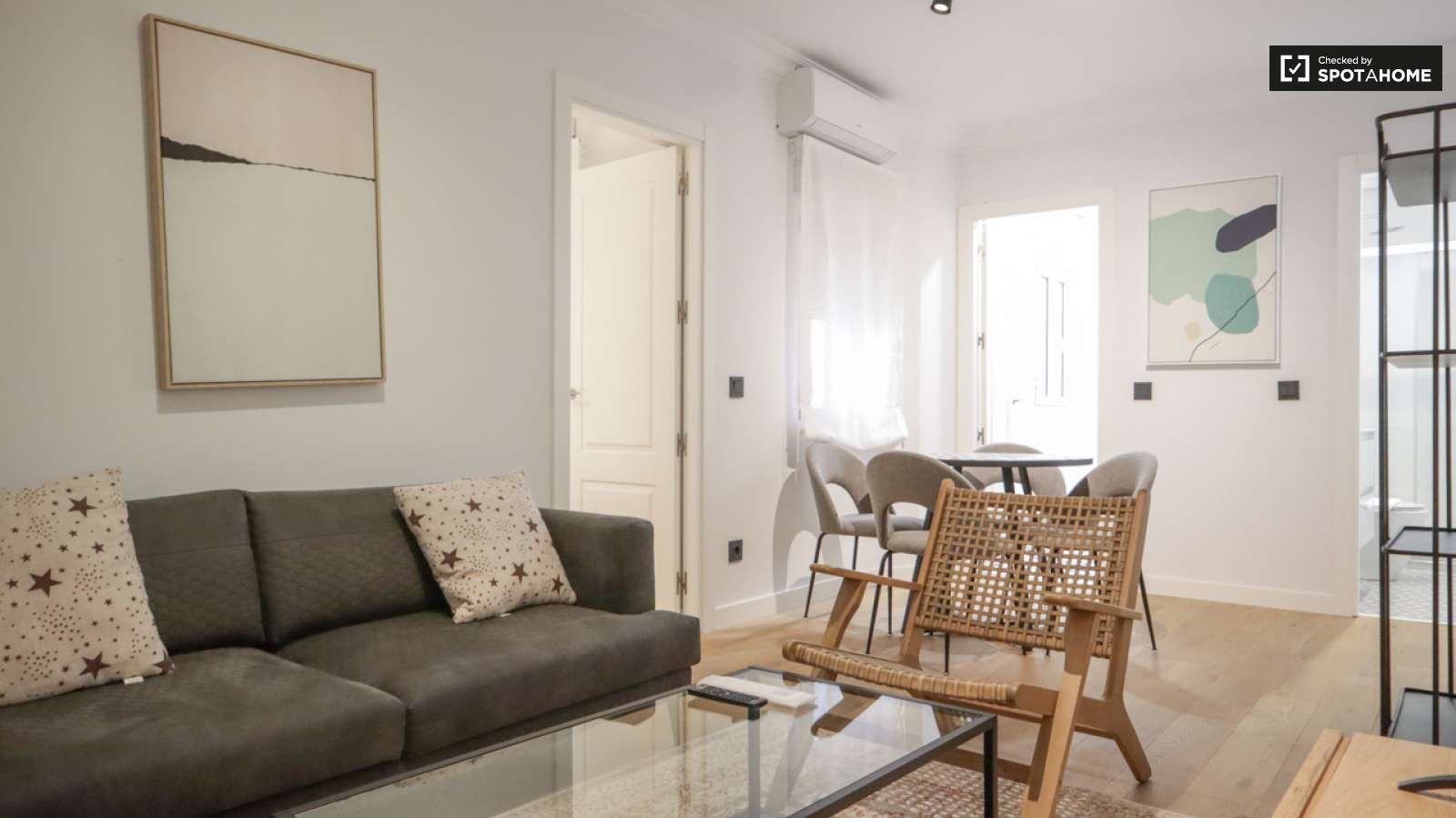 Apartament per a compartir a Puerta del Ángel
