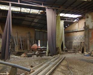 Industrial buildings for sale in Algodre