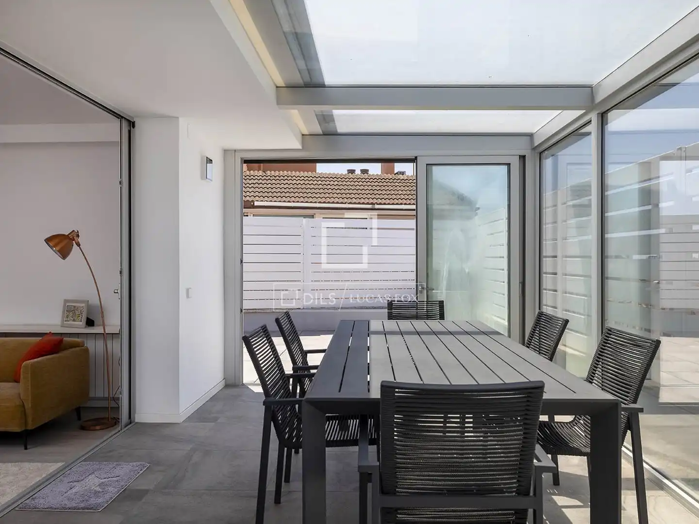 Terrasse von Dachboden zur Miete in Barcelona mit Klimaanlage, Terrasse und Möbliert