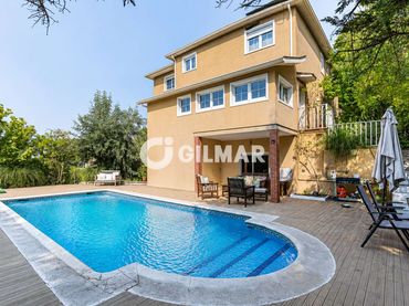 Villa con piscina in vendita a El Pinar - Punta Galea