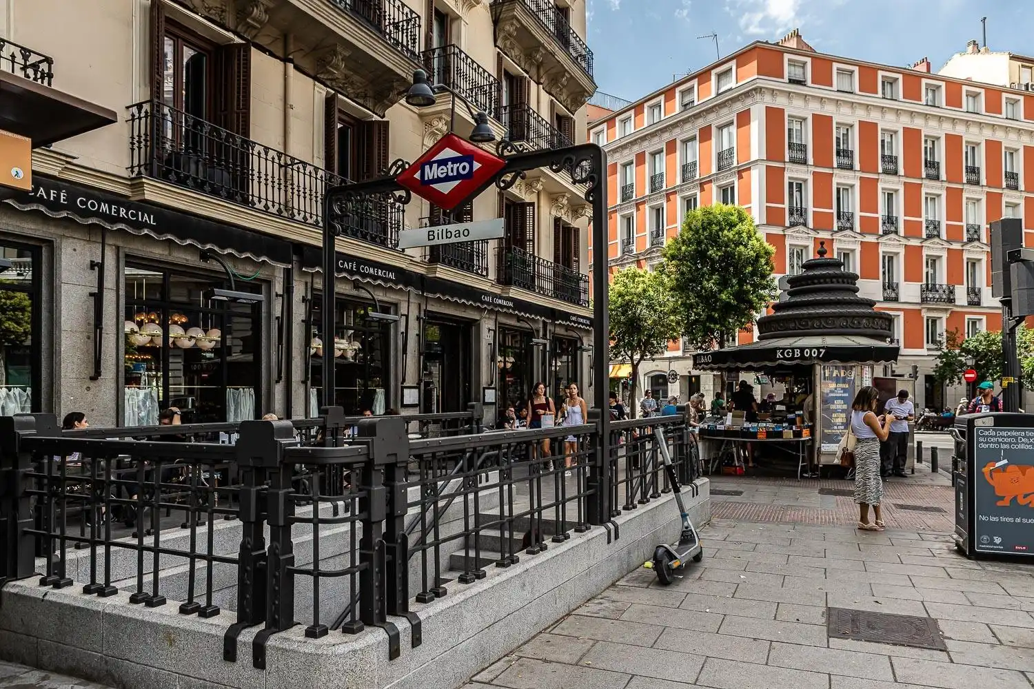 Außenansicht von Wohnung zur Miete in Madrid mit Klimaanlage, Heizung und Möbliert