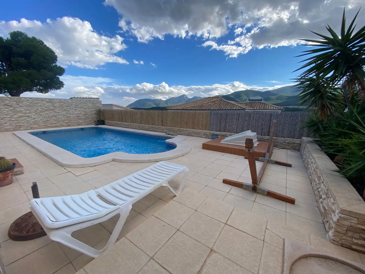 Piscina de Casa o chalet en venta en Castalla, Alicante