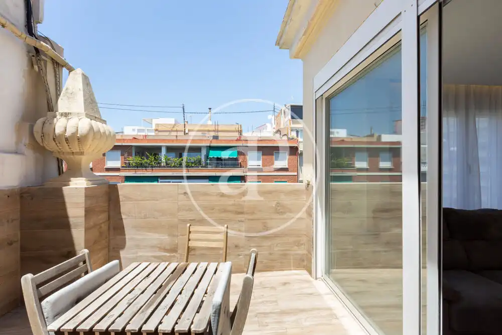 Terrasse von Wohnung zur Miete in Valencia mit Klimaanlage, Terrasse und Abstellraum
