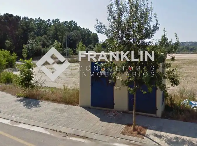 Außenansicht von Fabrik Grundstücke zum Verkauf in Massanes