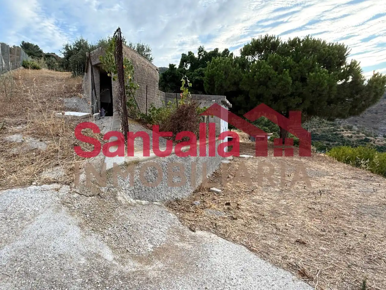 Country homes for sale in Almuñécar  with Private garden, Terrace and Furnished