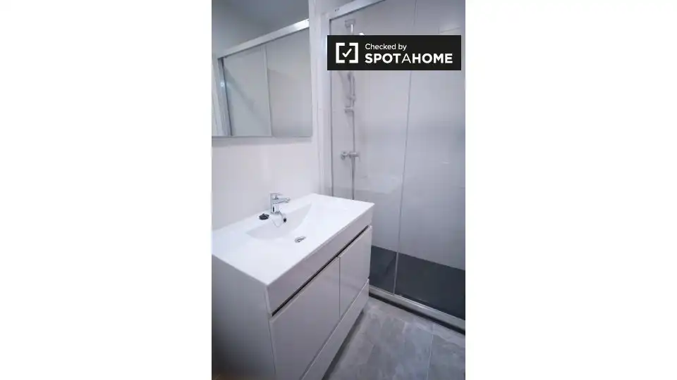 Habitación en Triana Oeste