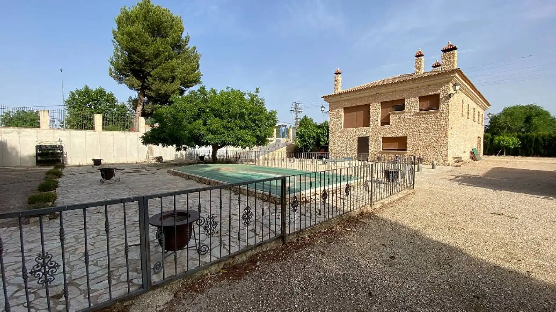 Vista exterior de Casa o chalet en venta en Villena con Terraza