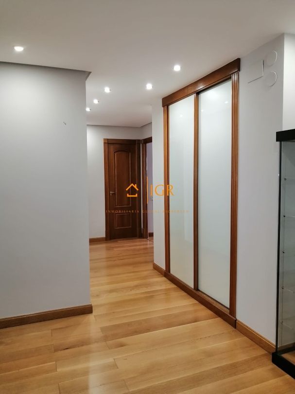 Flat to rent in  Logroño  with Heating and Storage room