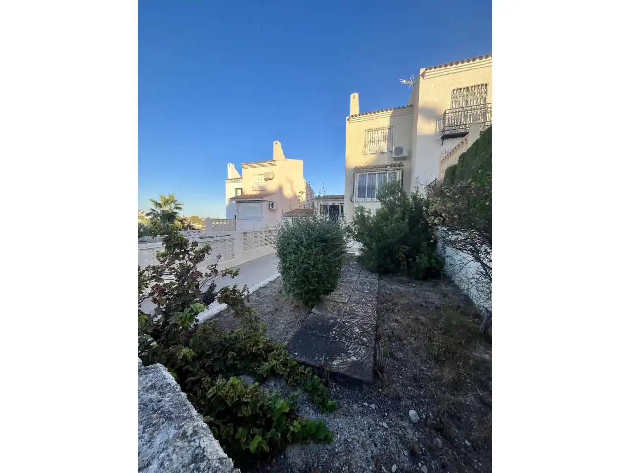 Vista exterior de Casa o xalet de lloguer en El Campello amb Aire condicionat, Terrassa i Moblat