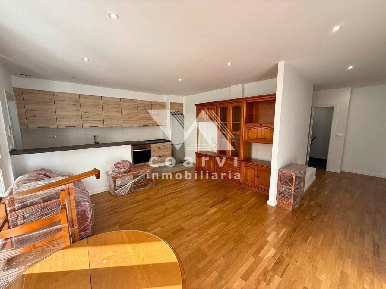 Sala d'estar de Pis de lloguer en Ourense Capital  amb Calefacció i Moblat