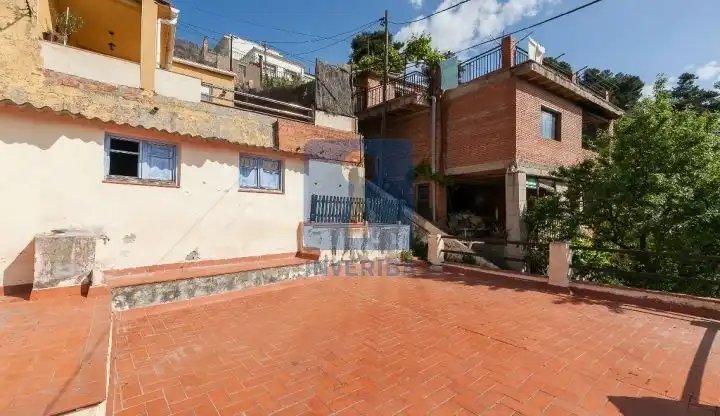 Exterior view of Houses for sale in Barcelona  with Heating and Terrace