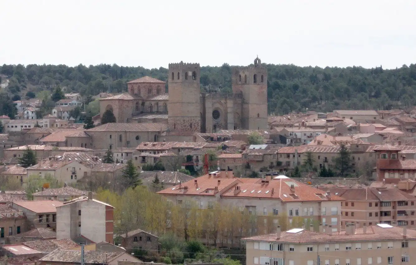 Vista exterior de Residencial en venta en Sigüenza