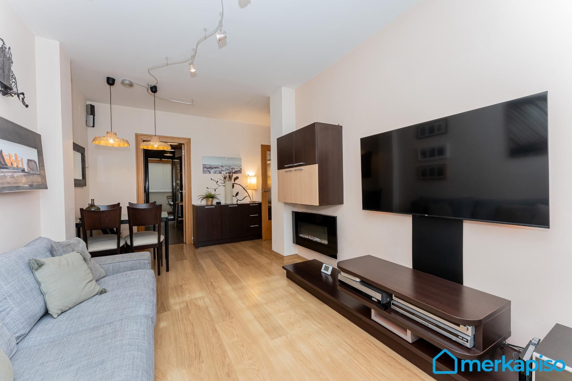 Living room of Flat for sale in Viladecans  with Air Conditioner and Furnished