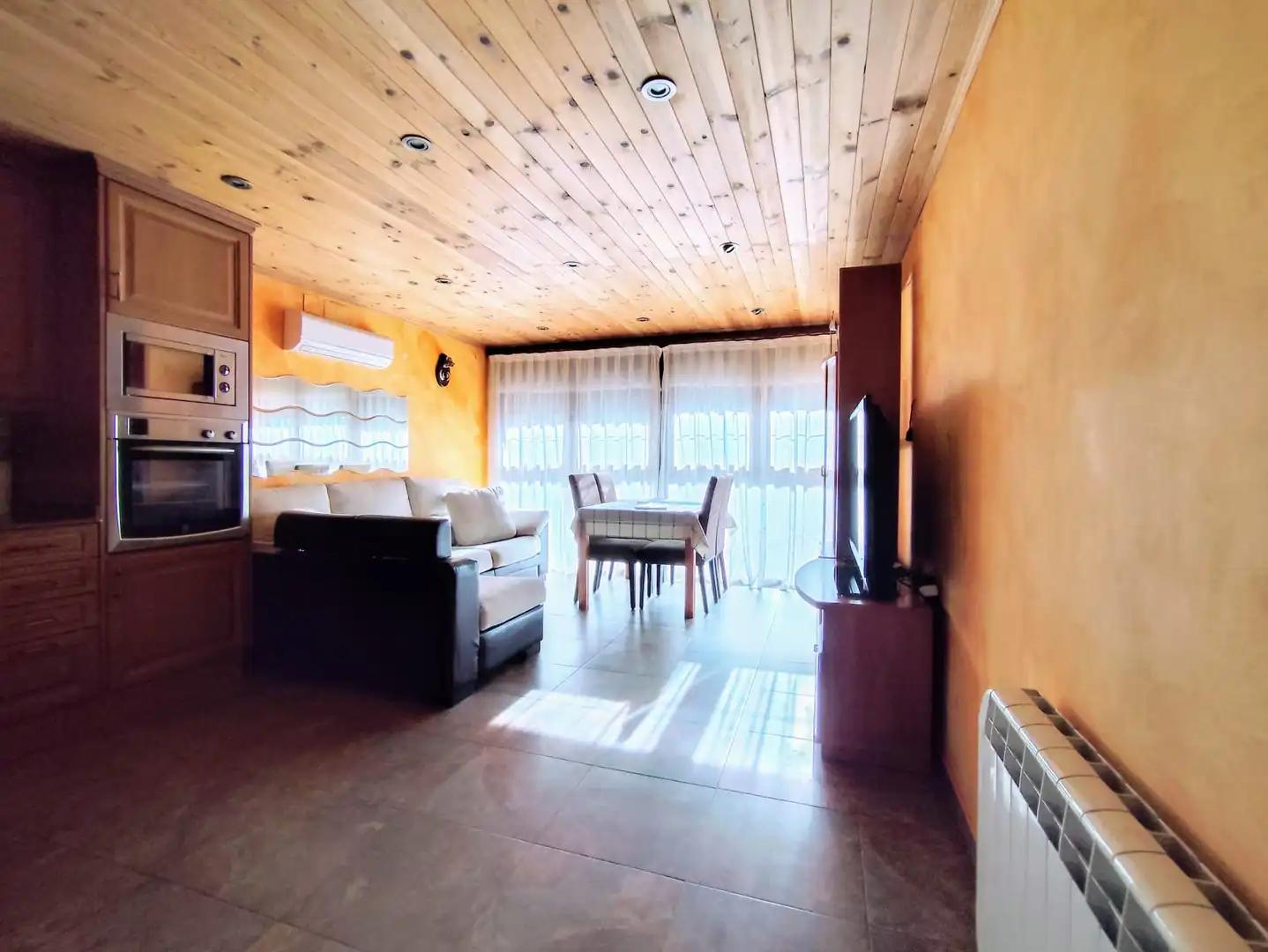 Sala de estar de Casa adosada en venta en Pontils con Aire acondicionado, Calefacción y Amueblado