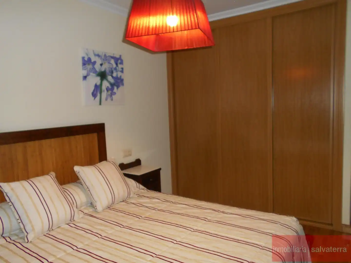 Habitación de Piso de alquiler en As Neves   con Calefacción