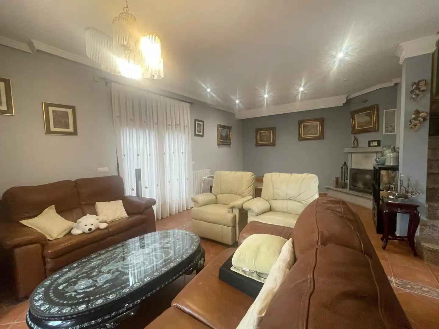 Casa adosada en venta en Hontanares de Eresma