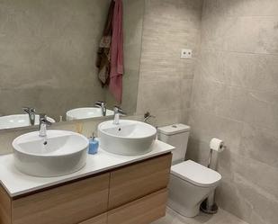 Bathroom of Flat to rent in Getxo   with Terrace
