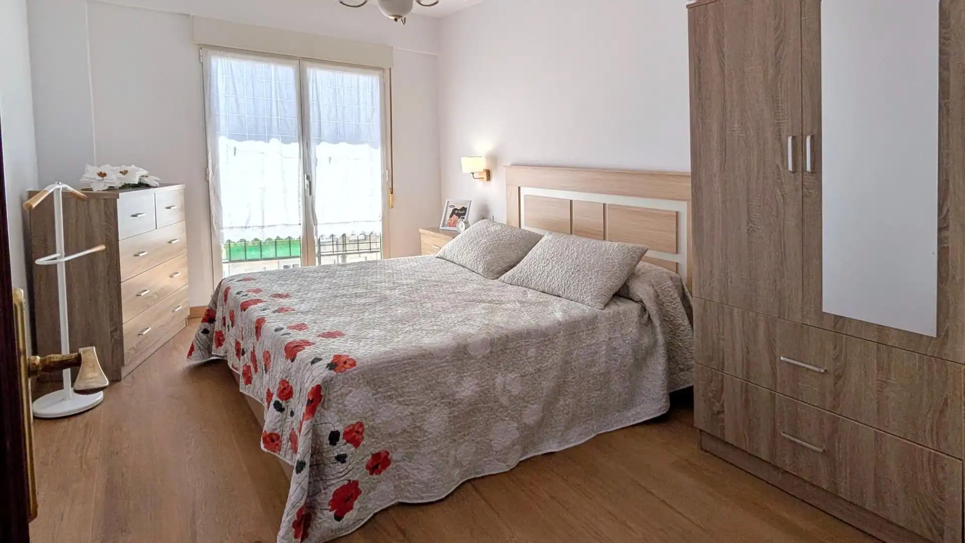 Piso con ascensor en venta en Cuatro Caminos, imagen 7
