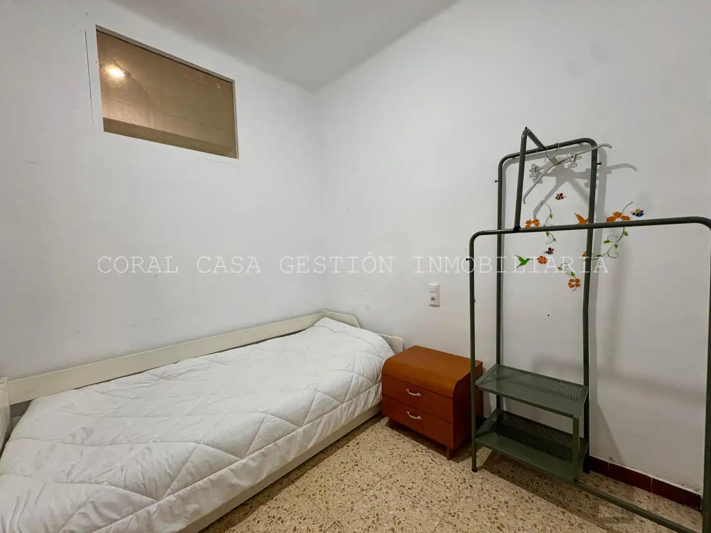 Detached homes for rent in Sagunto / Sagunt  with Air Conditioner, Terrace and Furnished