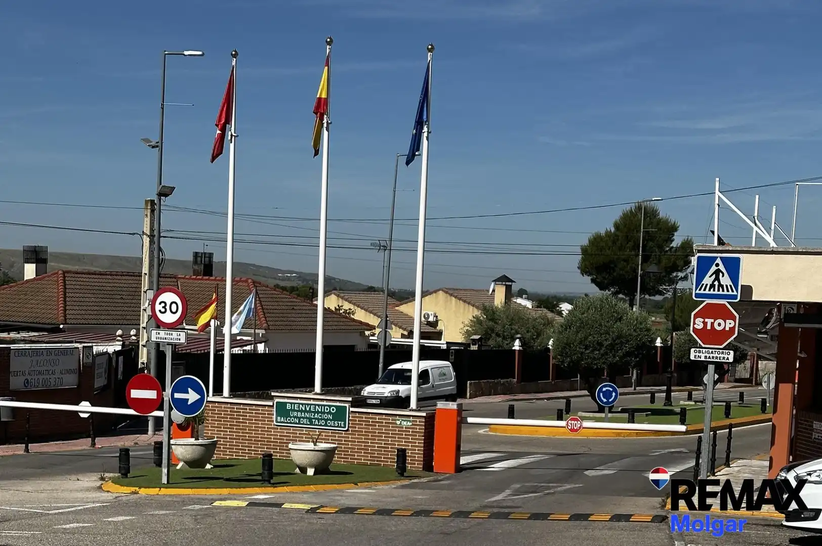 Wohnbaugrundstück zum Verkauf in Calle Jarama 215