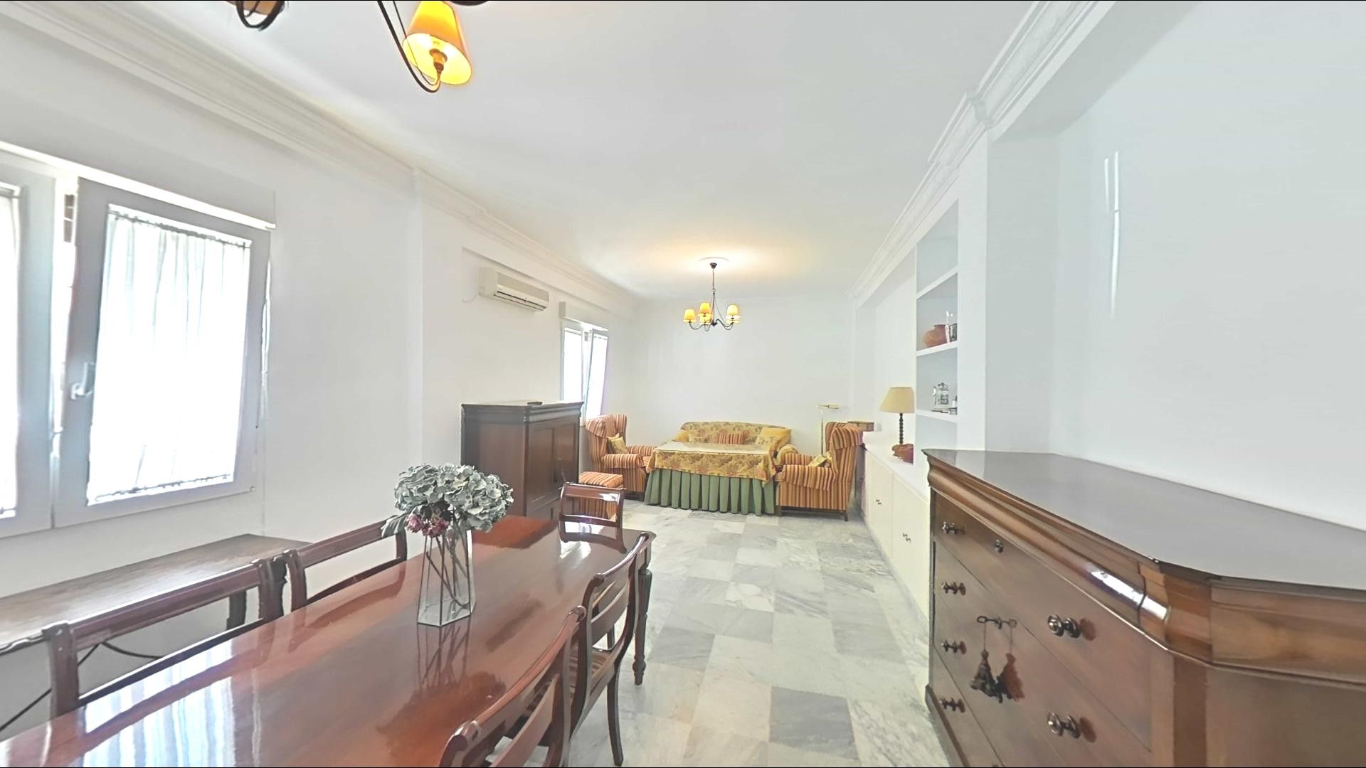 Living room of Flat for sale in  Sevilla Capital  with Air Conditioner and Storage room
