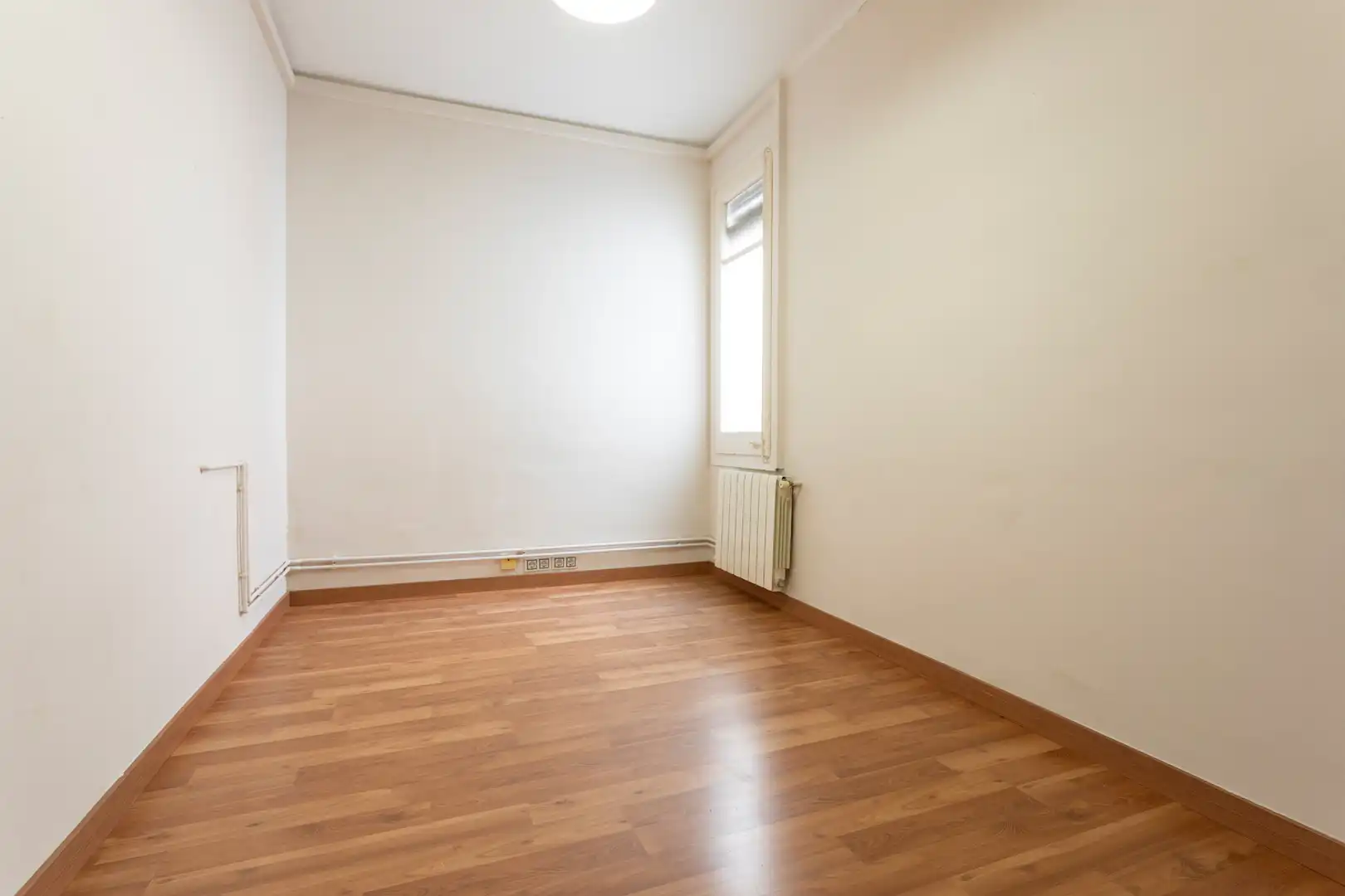 Habitación de Piso en venta en Barcelona con Calefacción