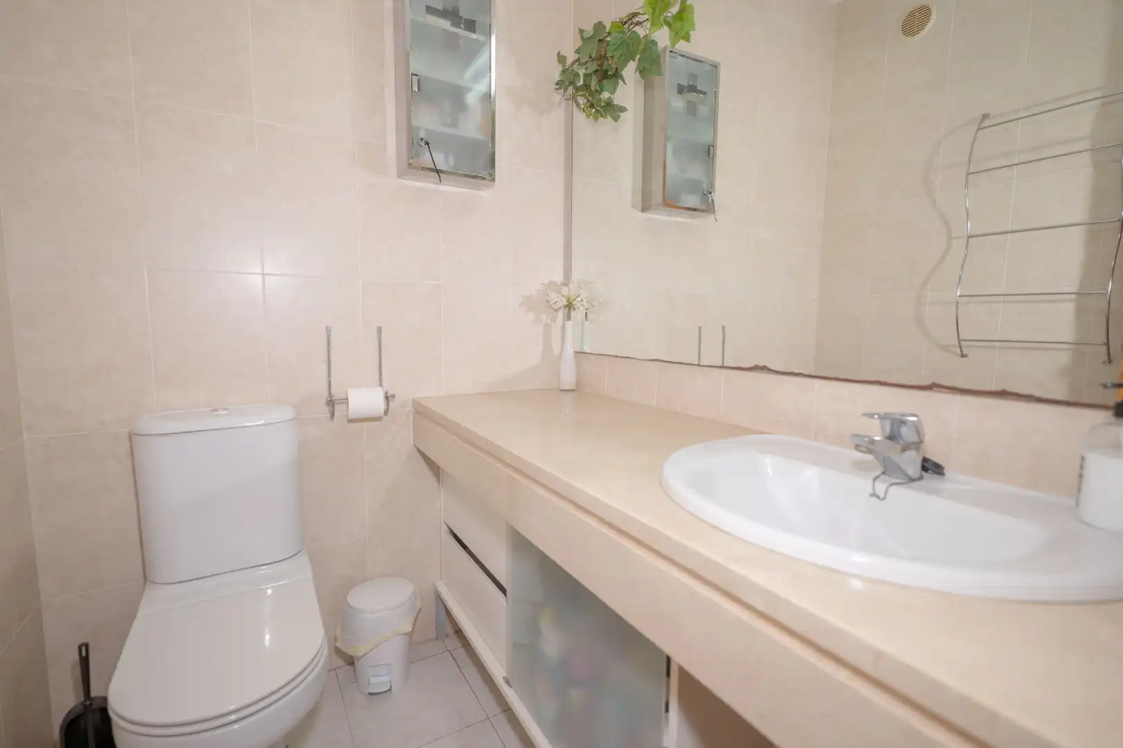 Baño de Piso en venta en El Ejido con Aire acondicionado, Terraza y Trastero