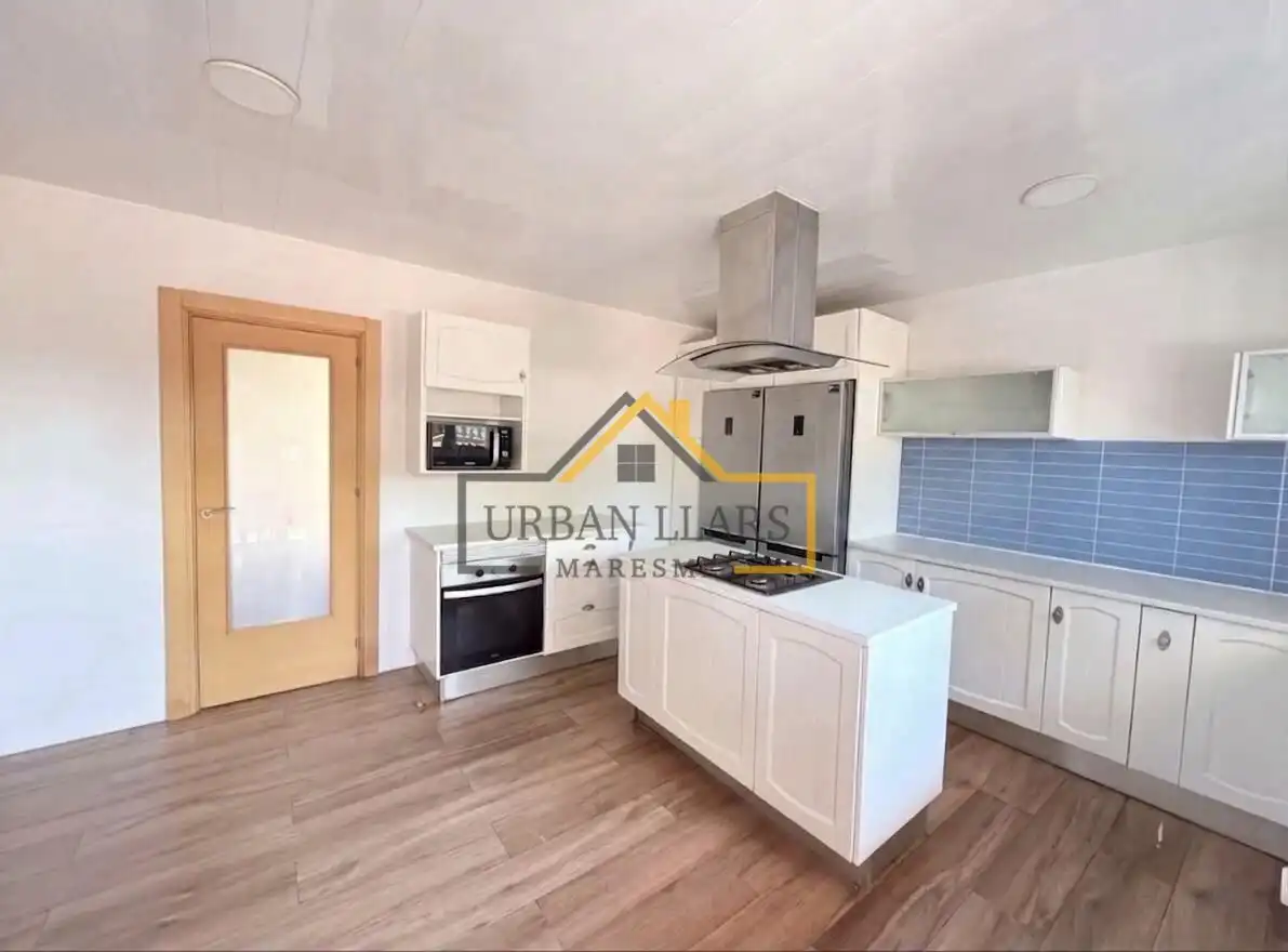 Casa con terraza en venta en Centre - Nucli Antic, imagen 7