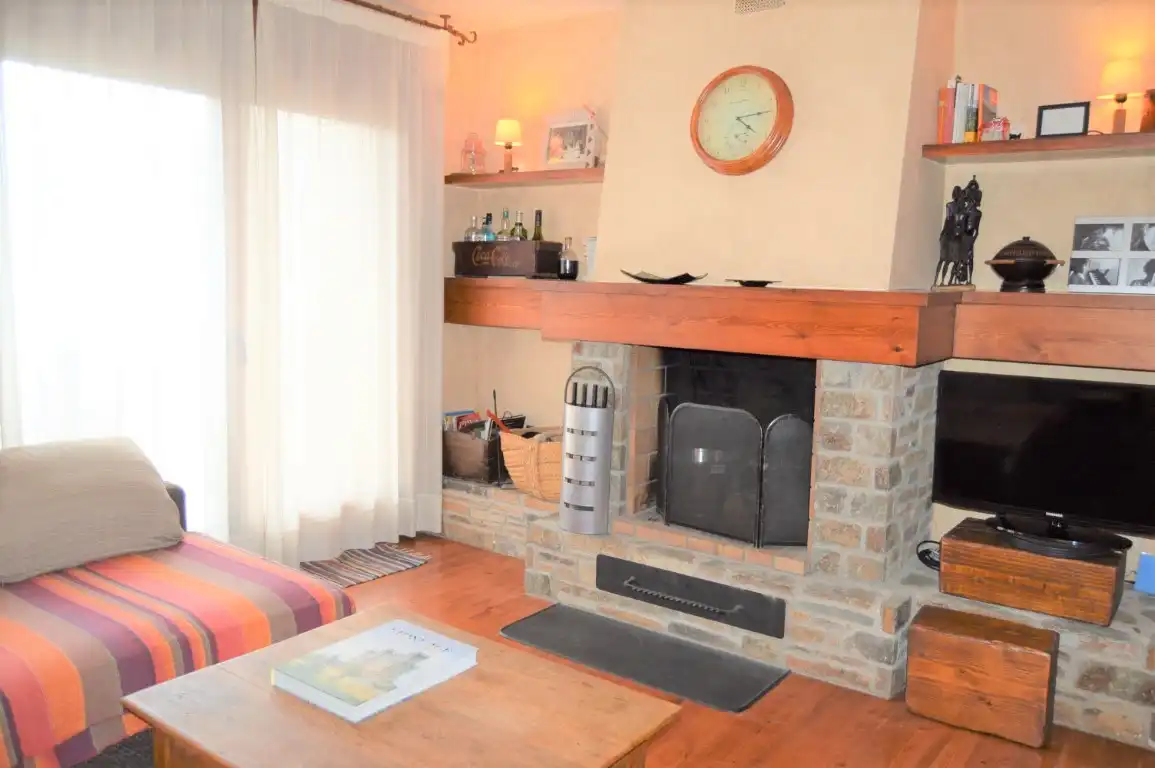 Living room of Apartments for rent in Puigcerdà  with Heating, Parquet flooring and Terrace