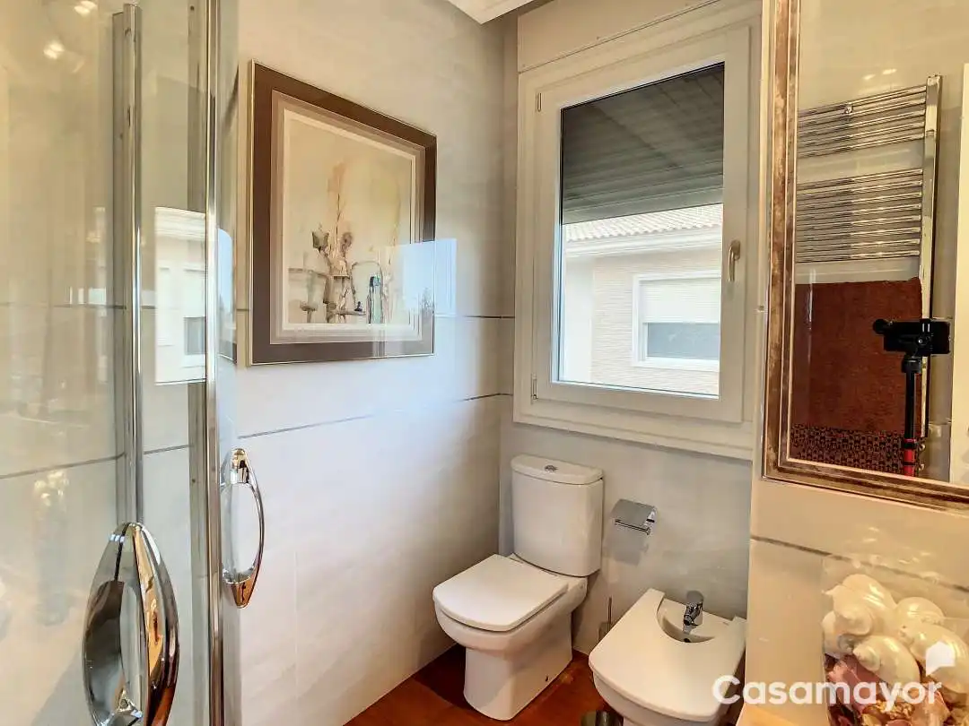 Baño de Casa o chalet en venta en Mutxamel con Aire acondicionado, Calefacción y Jardín privado