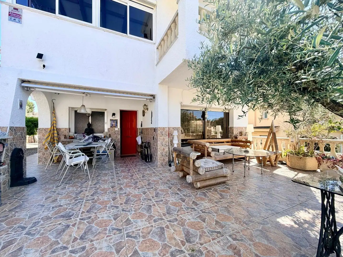Terrassa de Casa o xalet en venda en Cunit amb Calefacció, Jardí privat i Terrassa