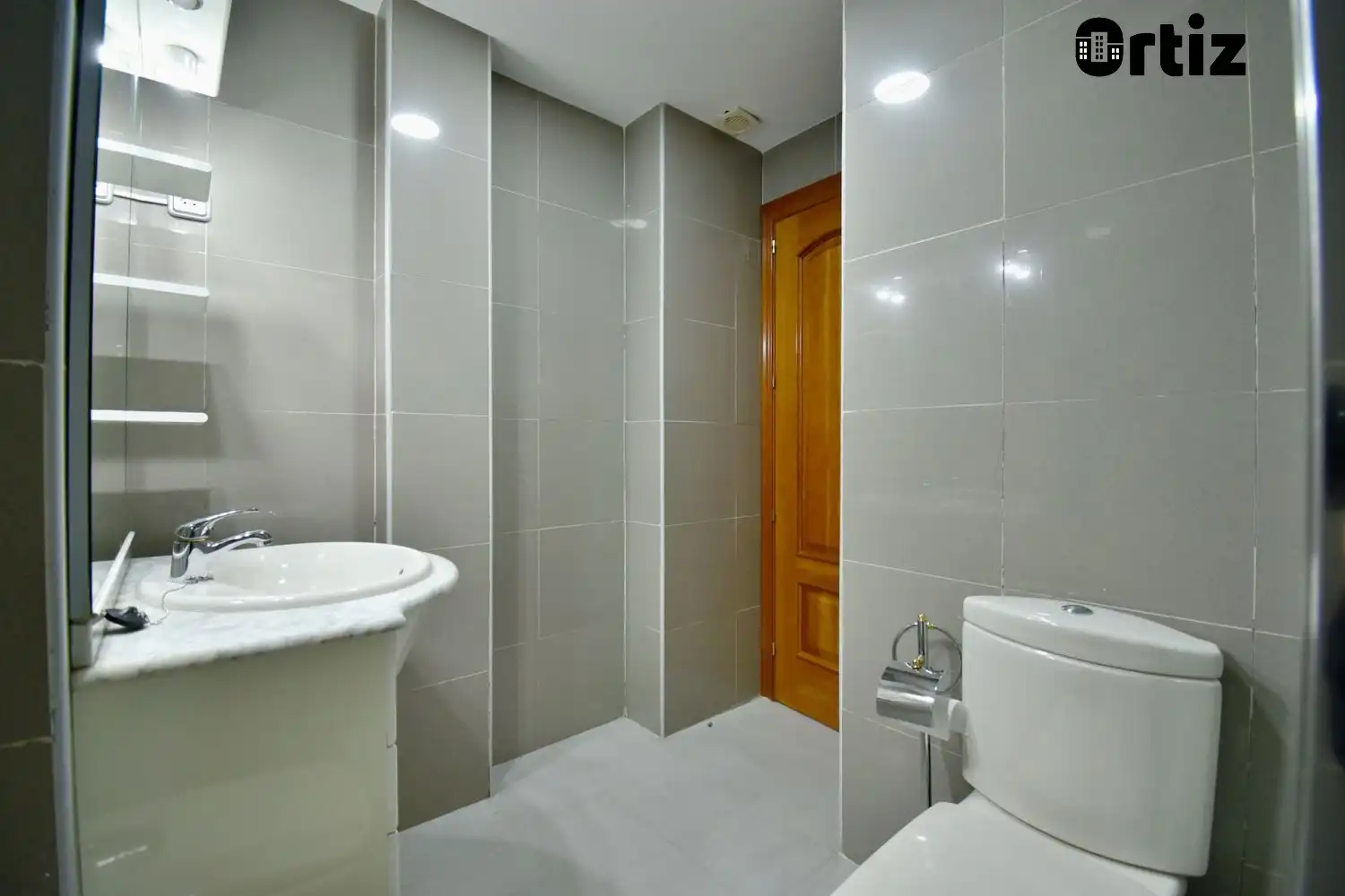 Baño de Ático en venta en Torrejón de Ardoz con Aire acondicionado, Calefacción y Terraza