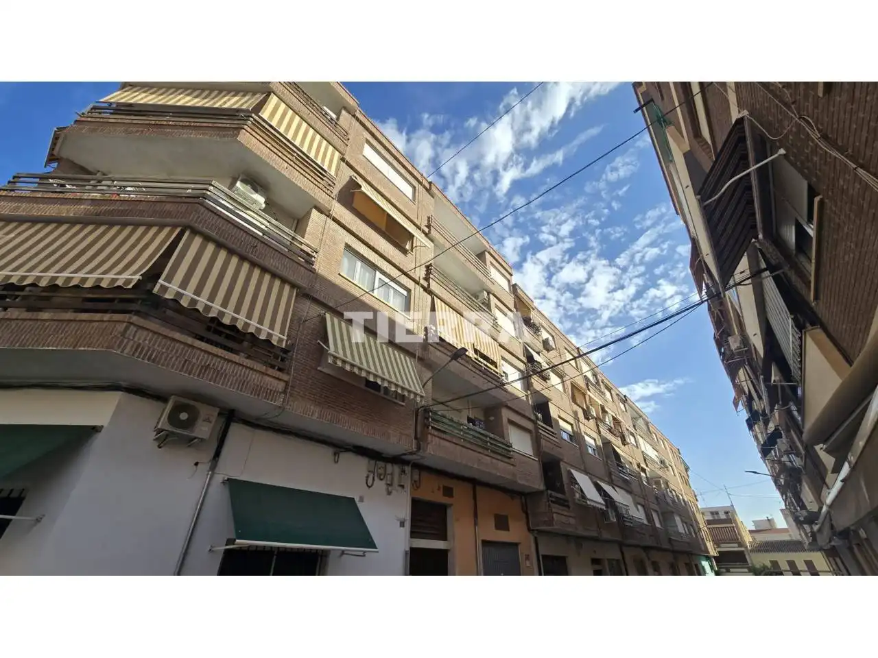 Vista exterior de Piso en venta en Yecla